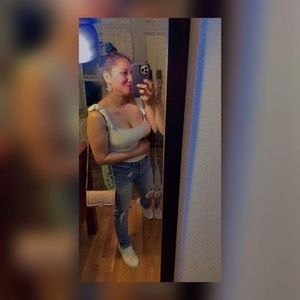 Meet your Posher, Daniela